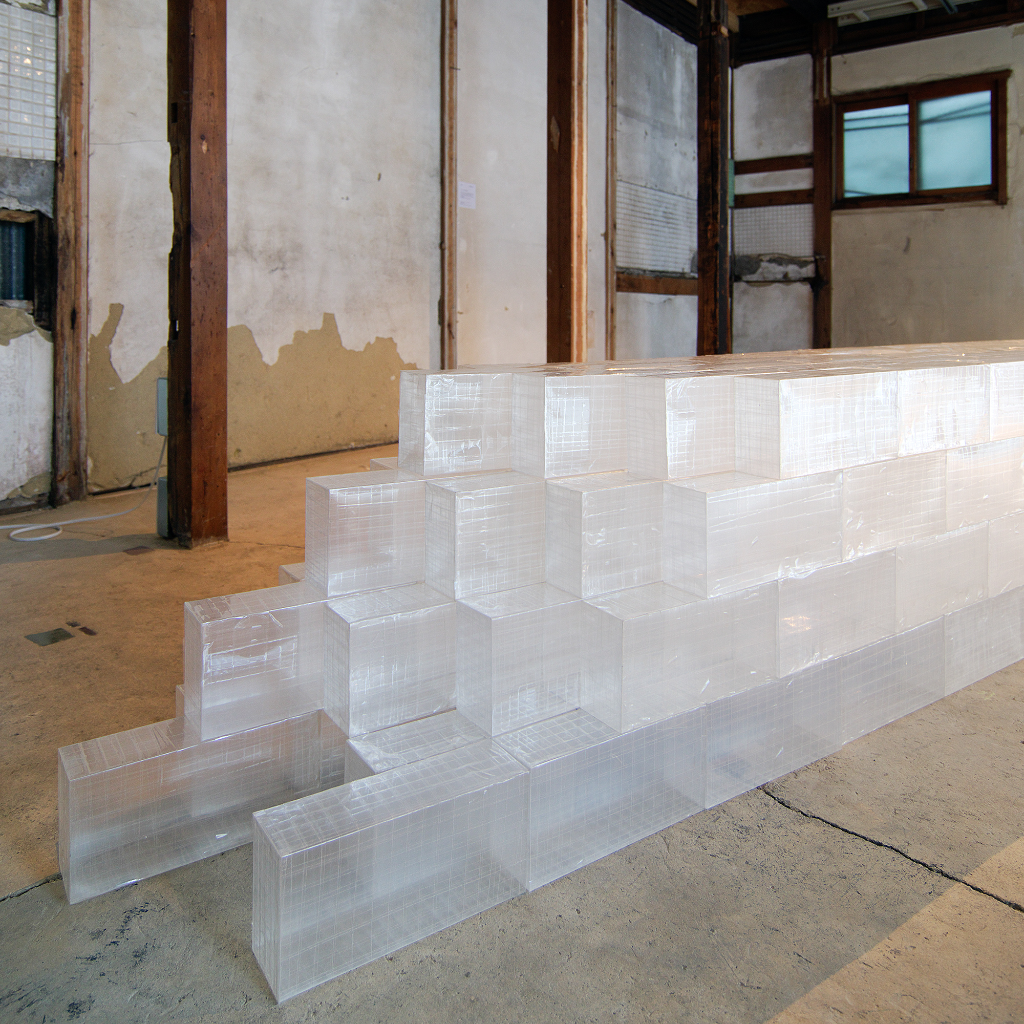 aero sculpture - between